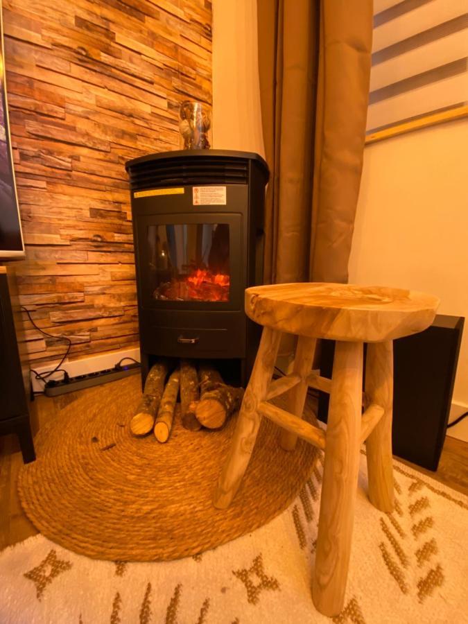 Super Appartement T2 Proche Gare Санс Екстериор снимка