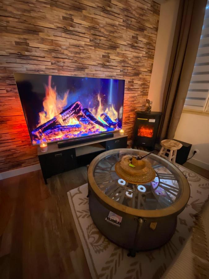 Super Appartement T2 Proche Gare Санс Екстериор снимка